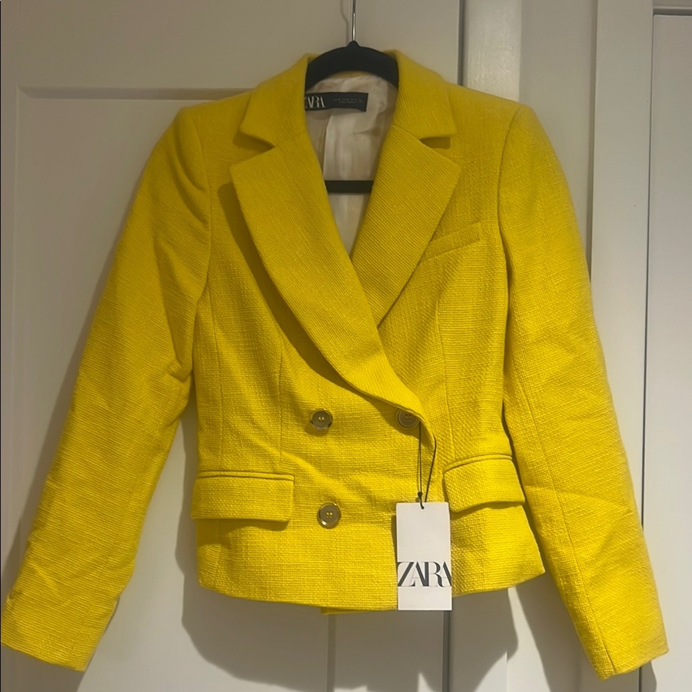 Zara Yellow Double-Breasted Blazer with Notched Lapels